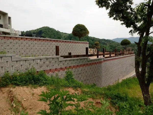 보강토(회색+적색)